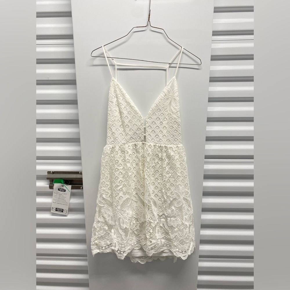 ILLA ILLA cream boho lace mini dress